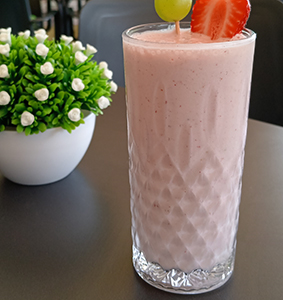 Batido natural Coco Rosa cafetería Ritual Narón