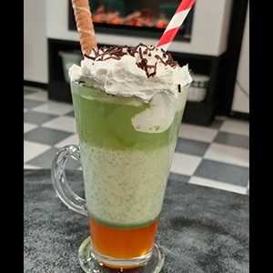 Té matcha Ritual mango, en cafetería Ritual Narón